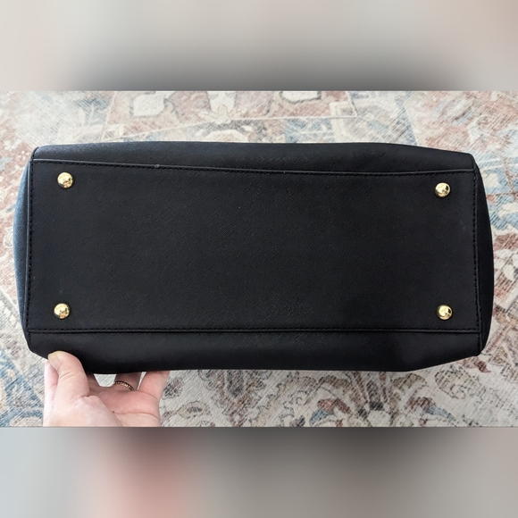 Michael Kors Large Saffiano Leather Structured Satchel - Picture 3 of 12